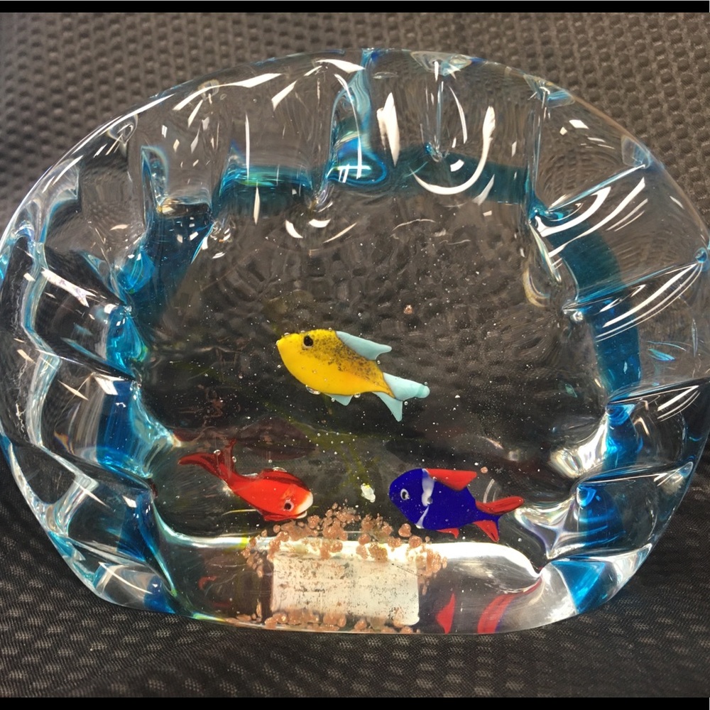 Murano Italy Fishes in Aquarium Glass Sculpture
